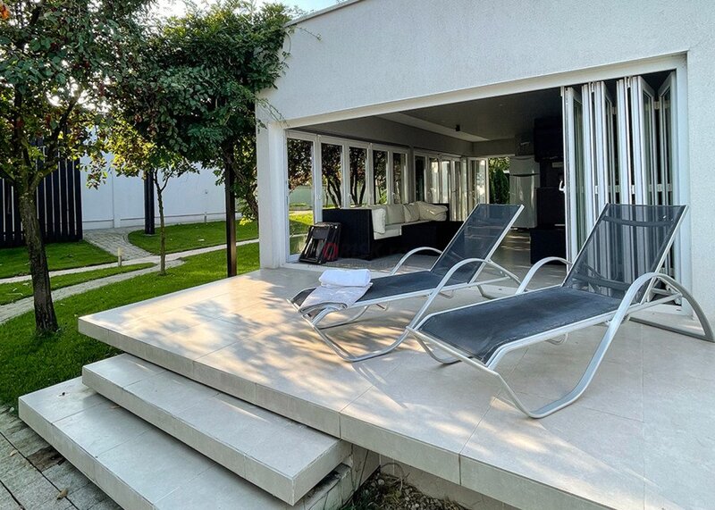 Tartasesti, Mogosoaia, vila exclusivista